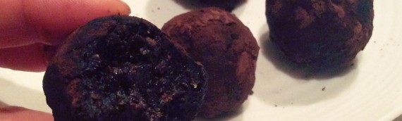 Hand-rolled RAW VEGAN truffles